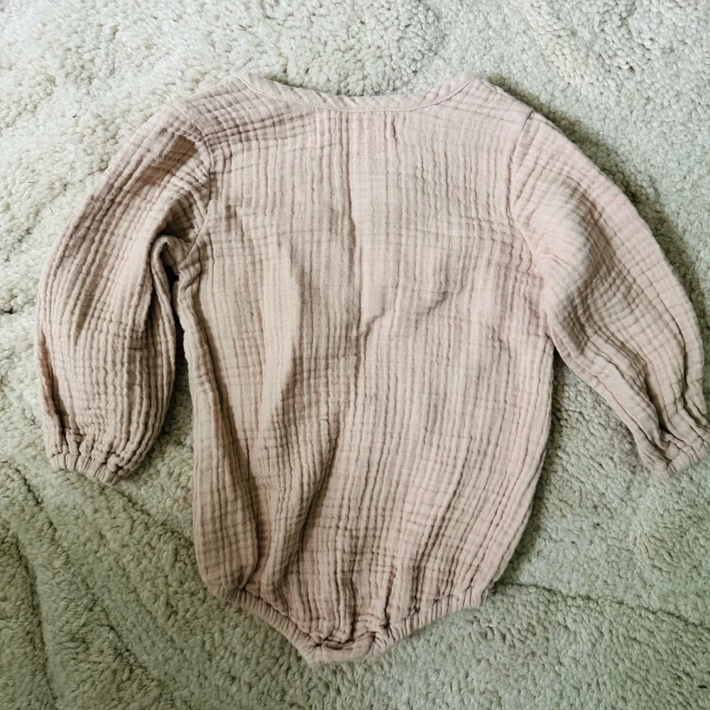 Pehr Muslin Baby Bodysuit in Blush
